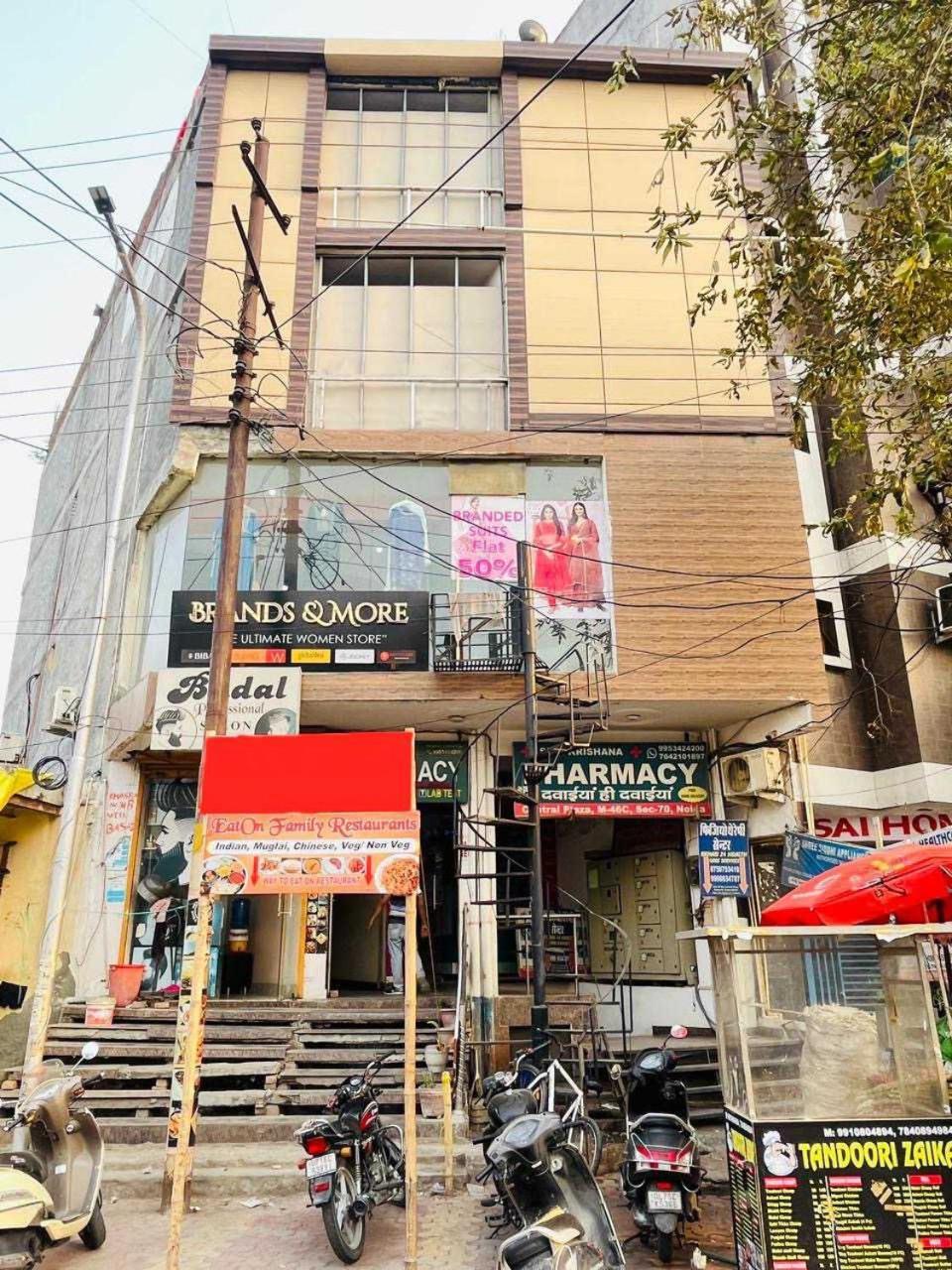 Hotel O Aaradhya Residency Нойда Экстерьер фото